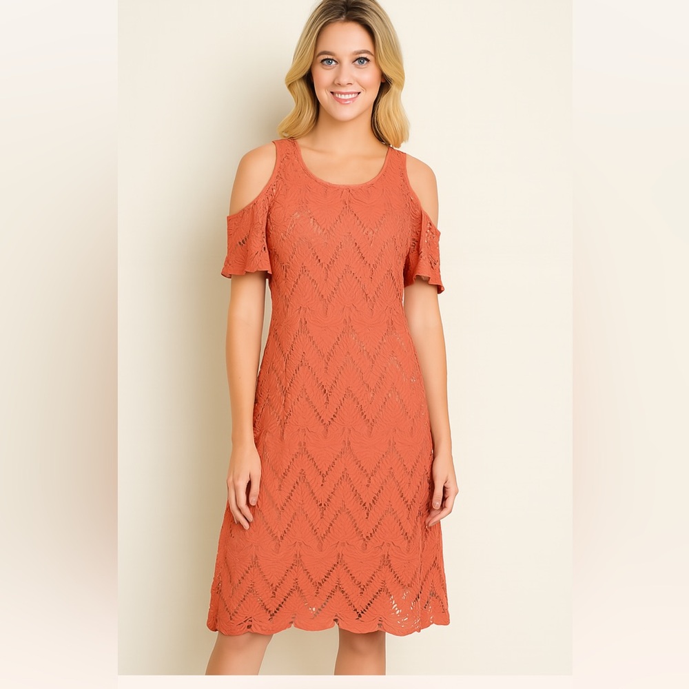 NWT Tribal Femme. Ladies Size XS Cold Shoulder Dress